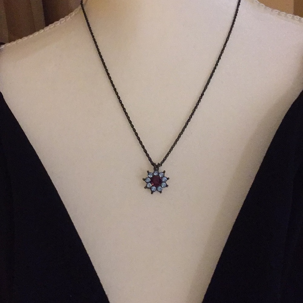 ✨🎉HOST PICK🎉✨Gem earrings and necklace set - Picture 5 of 7